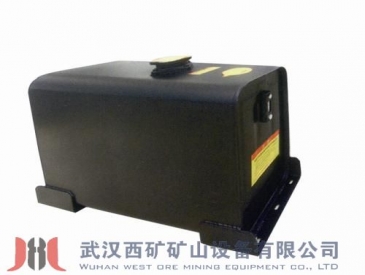 礦用車液壓油箱